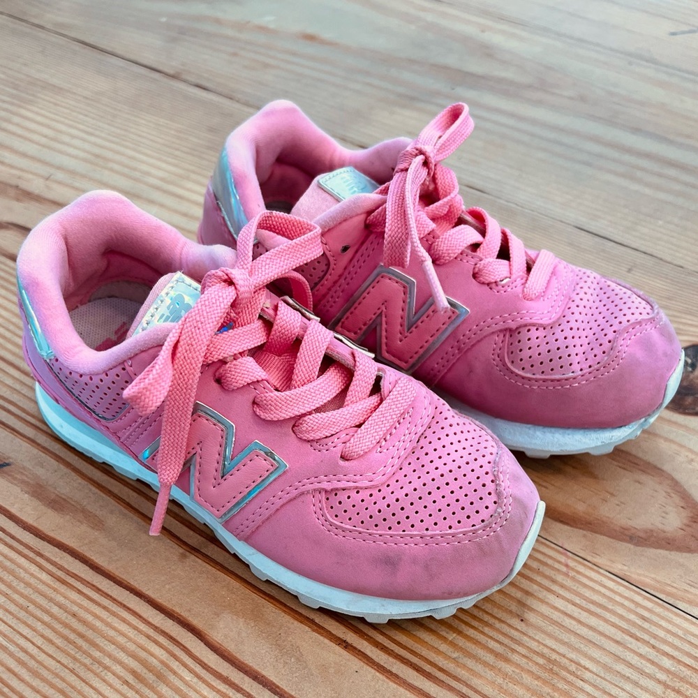 Girls Pink New Balance Tennis Shoes